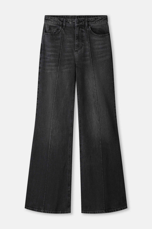 JEANS - Flare Washed Black