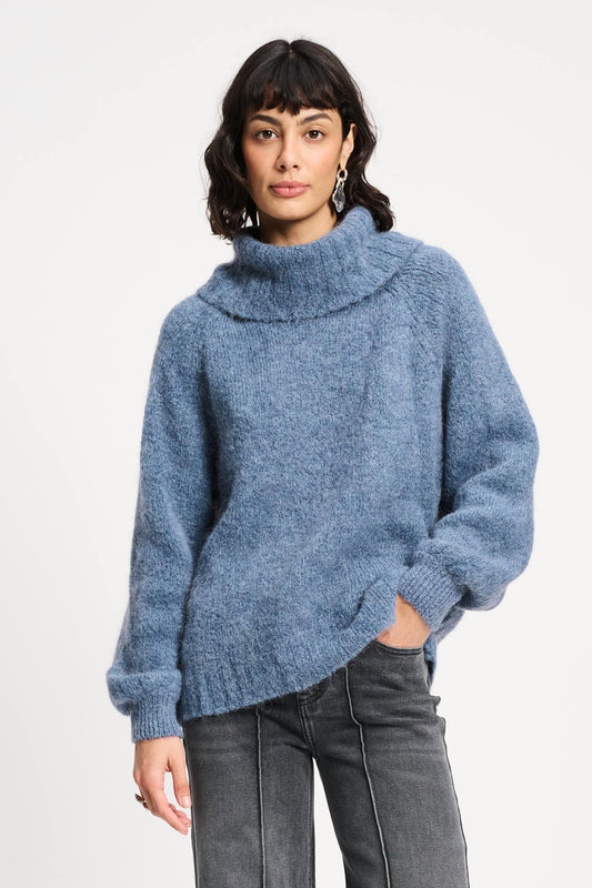 SWEATER - Dawn Blue