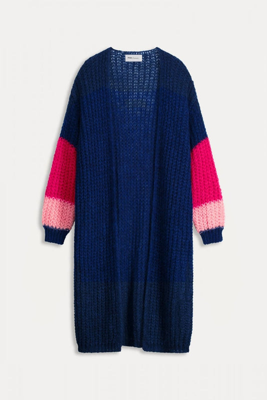 STRICKJACKE - Eternal Blue Blush