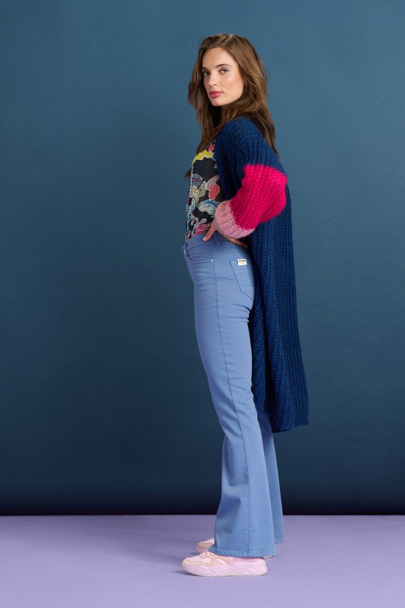 STRICKJACKE - Eternal Blue Blush