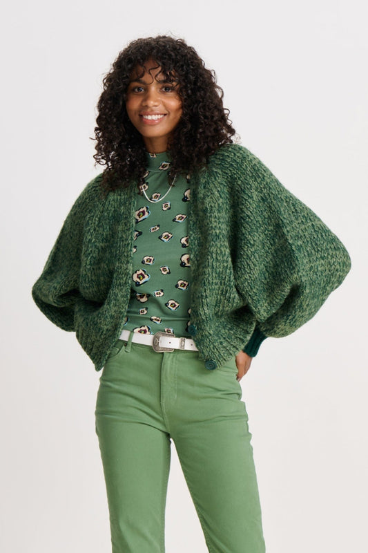 STRICKJACKE - Mythical Green