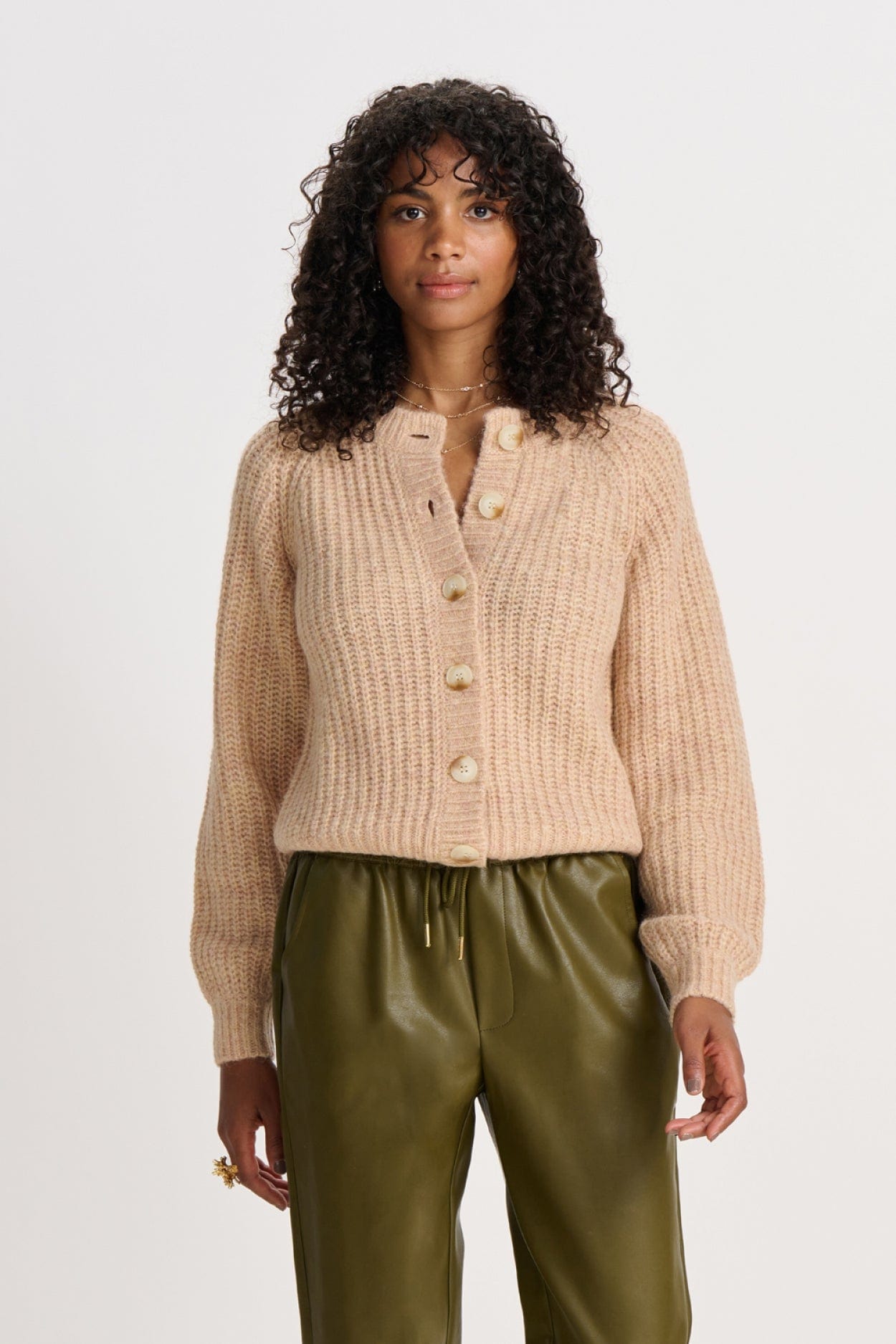 STRICKJACKE - Glorious Sand