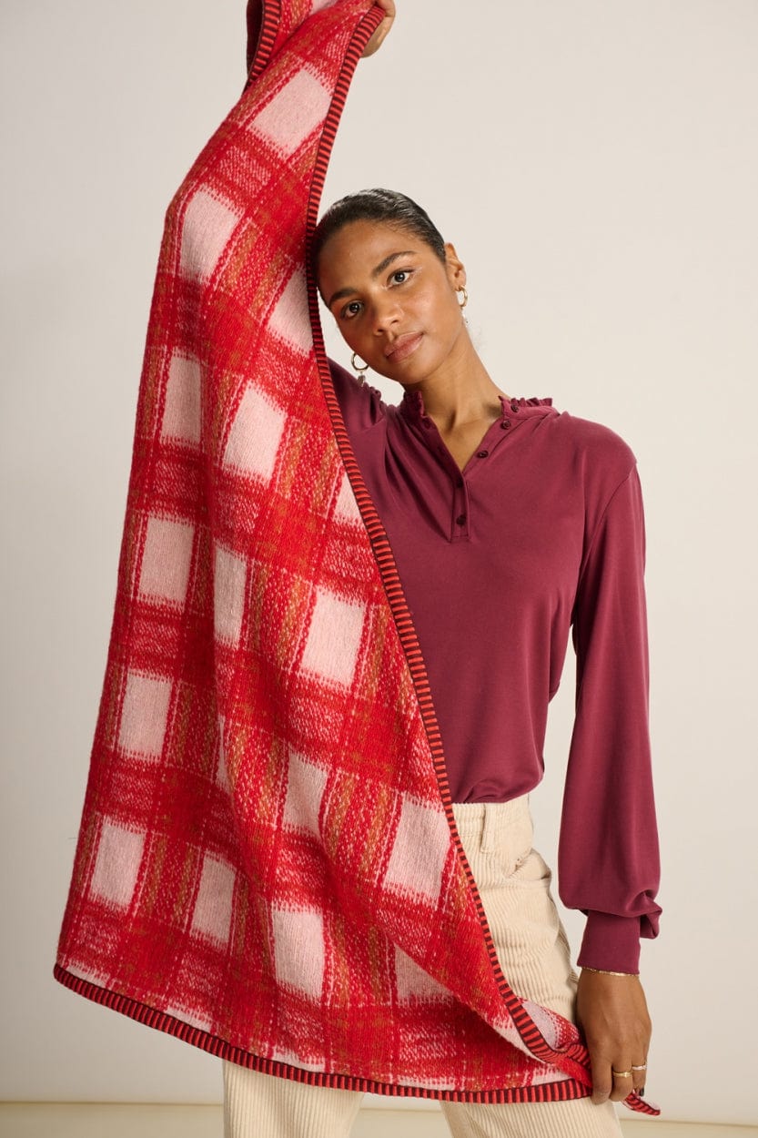 SCHAL - Checks Scarlet Red