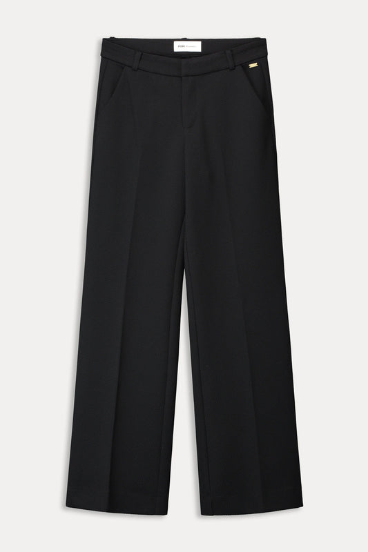 HOSE - Lara Black