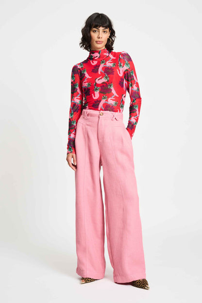 HOSE- Bouclé Sweet Pink