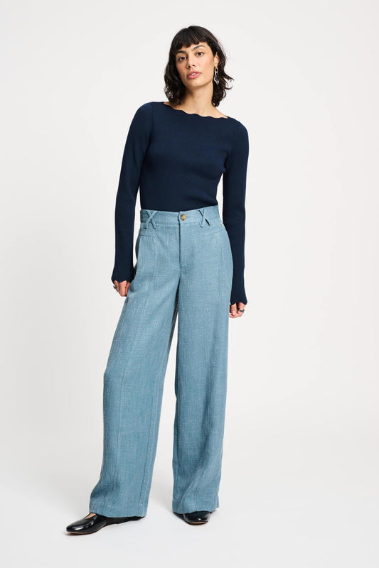 HOSE- Bouclé Dawn Blue