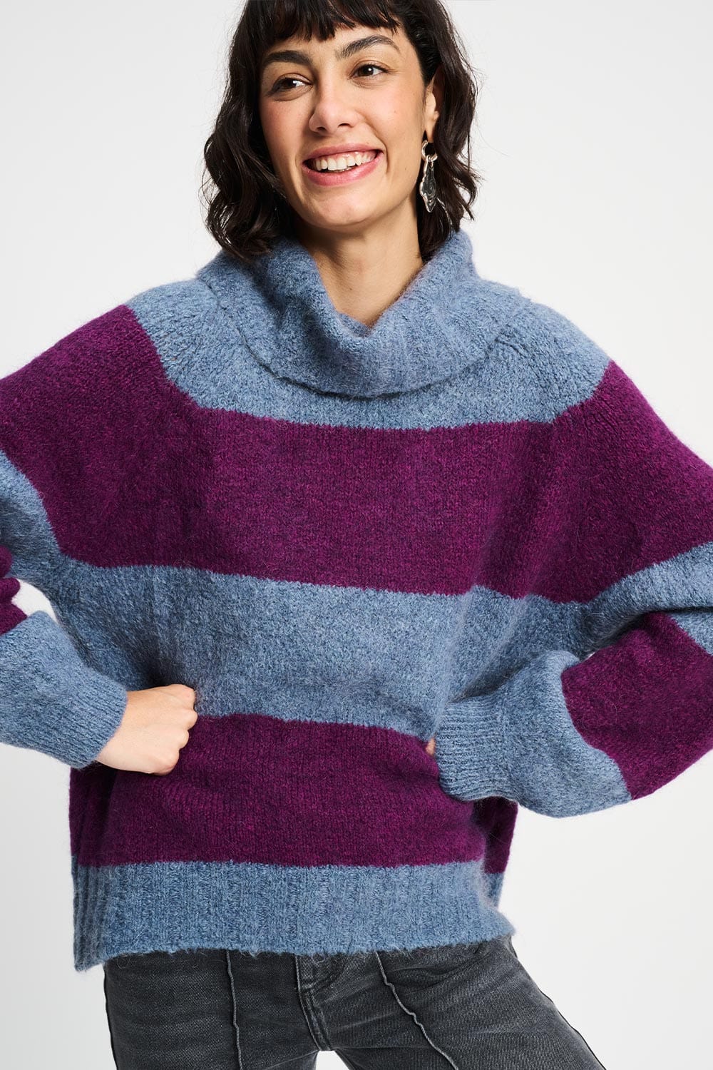 SWEATER - Plum Stripes