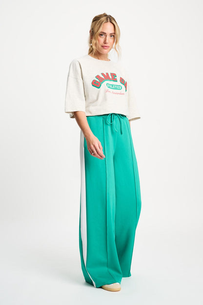 HOSE - Stripe Wander Green