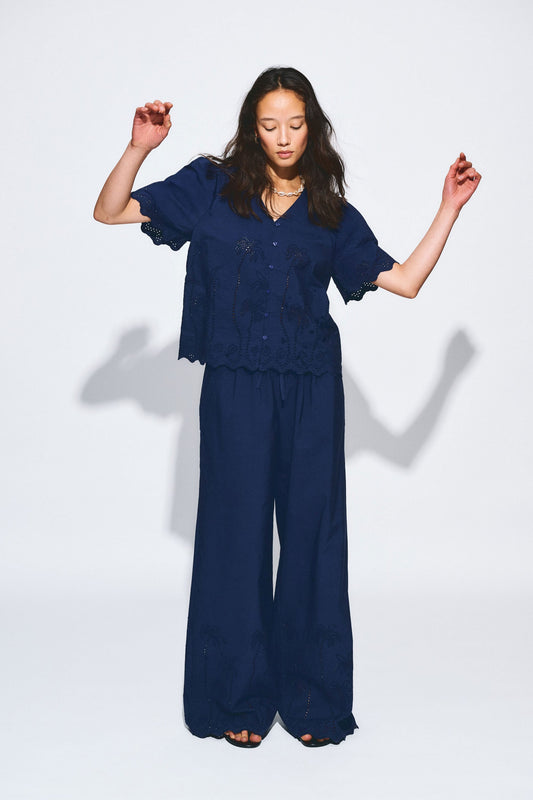 BLUSE - Broderie Anglaise Night Blue