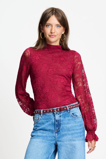 TURTLENECK - Ruby Lace Burgundy Red