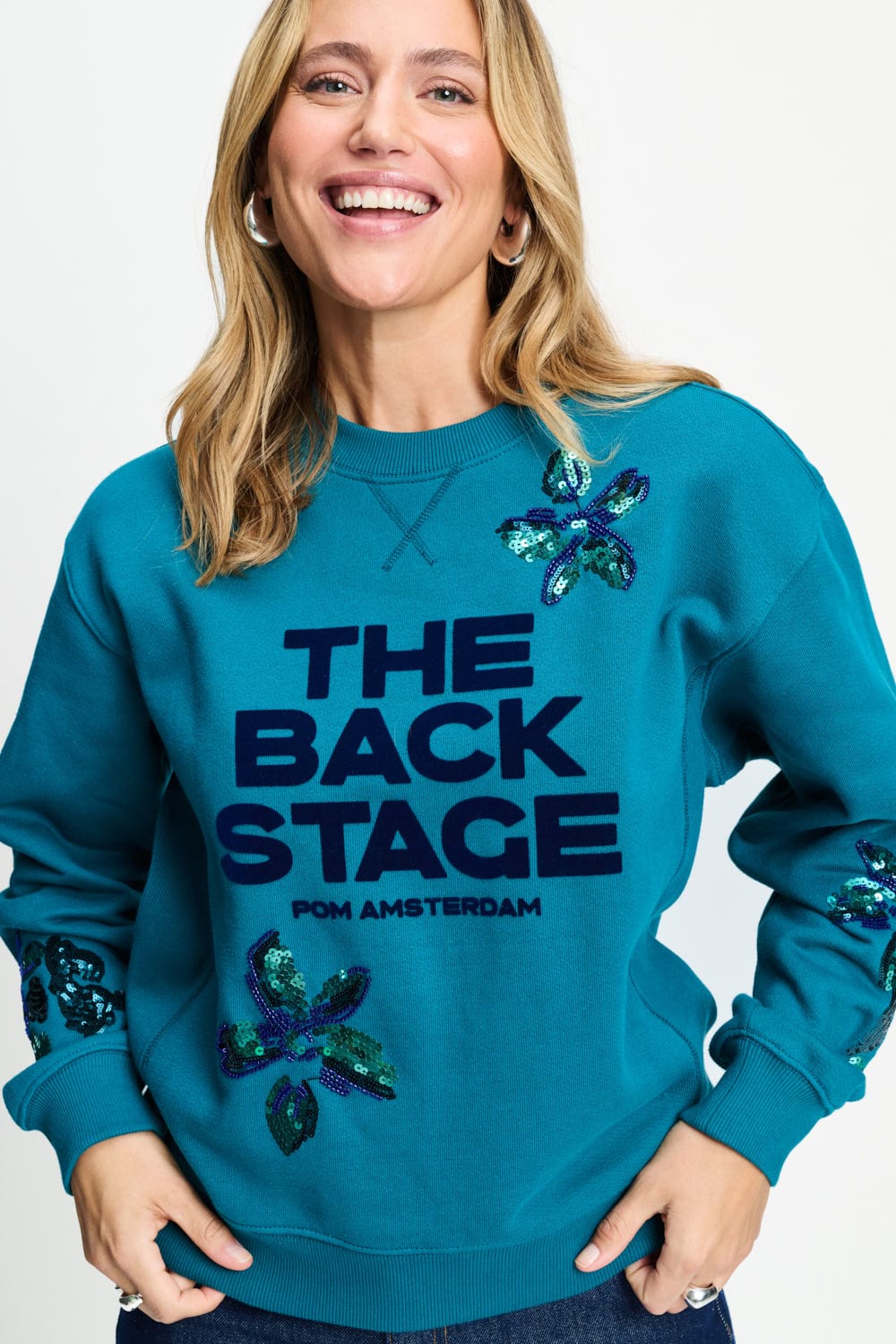 SWEATER - Sascha The Backstage